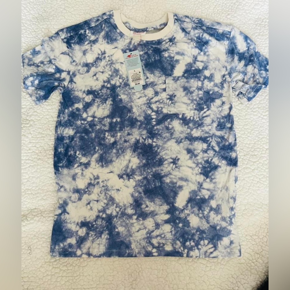 NWT Cat & Jack Tee - Large